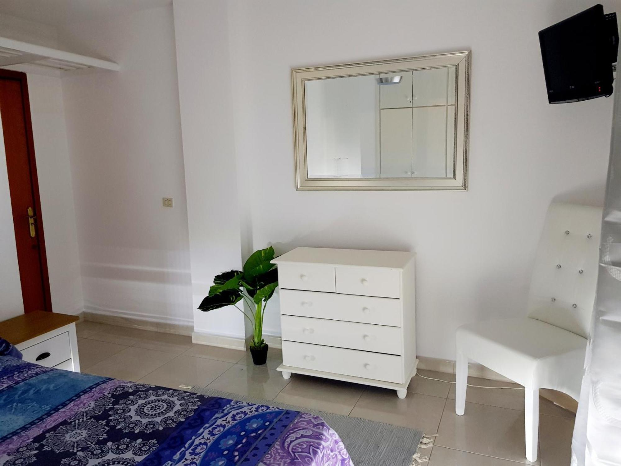Taurus Apartment Playa de las Americas (Tenerife)